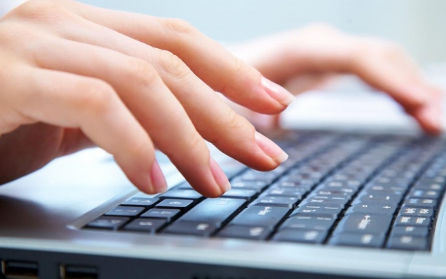 متن ها و فرمول های شما را تایپ کنم . فارسی و انگلیسی