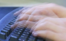 متن-دقت-بالا-برایتان-تایپ