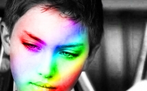 چهره-رنگین-کمانی